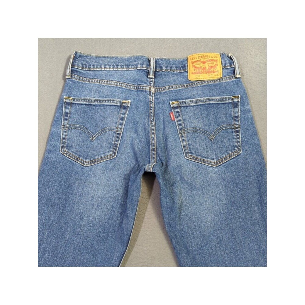 Levi's Jeans Men's 31x32 Fits 30x31 Blue 511 Slim Fit Tapered Leg
